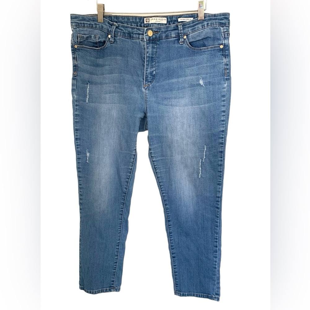 Anne Klein - Skinny Distressed Ankle Jean - Size 14